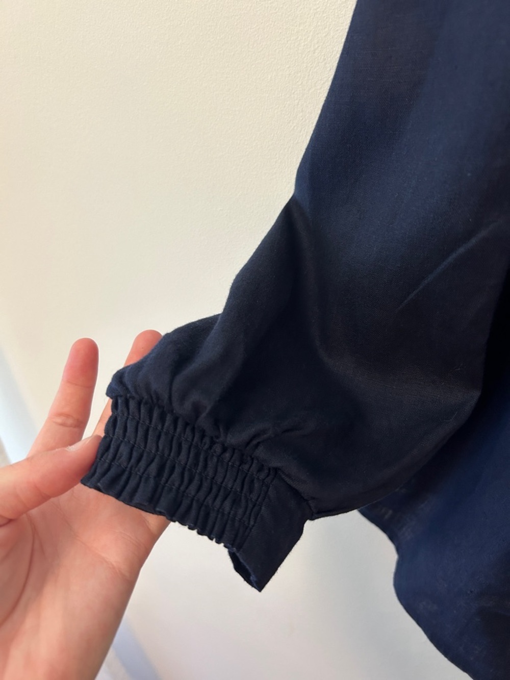 Boden Alice Linen Top in Navy Blue - Picture 5 of 8